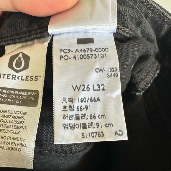 Levi’s Black Superlow Boot Low Rise Raw Hem Denim Jeans size 26 EUC - Picture 8 of 8